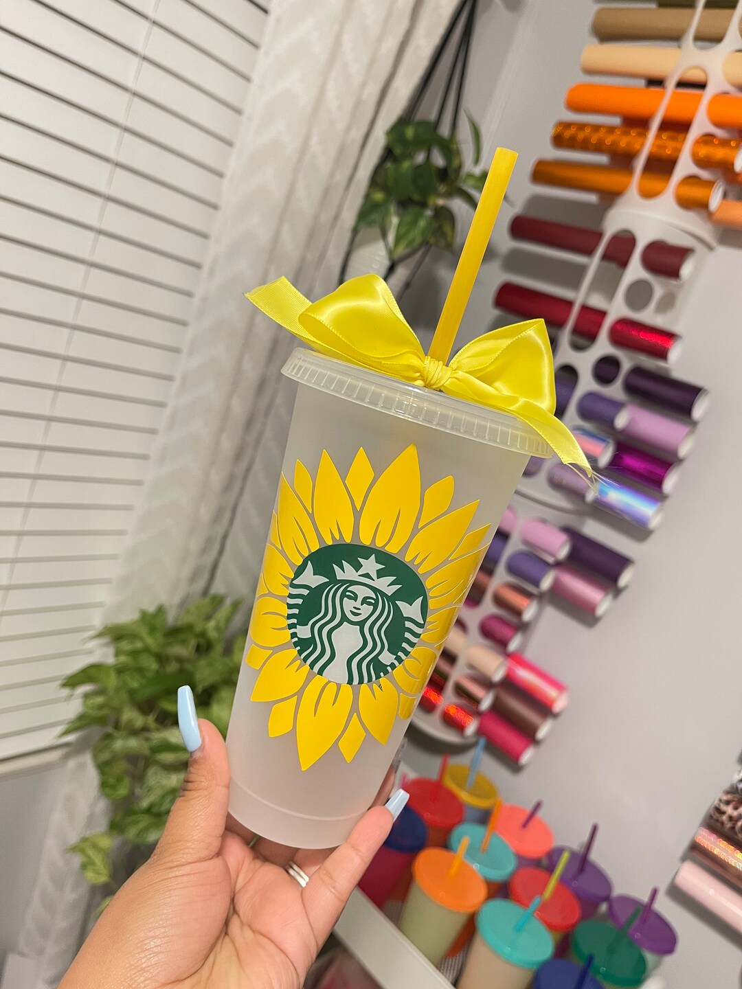 Sunflower Starbucks Cup / Custom Sunflower Cup / Starbucks Cup