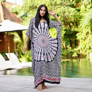 Vestido Boho, Batik de Mano, Kaftan 2 Agujero, Vestido Caftan, Kaftan, Vestido Maxi Boho, Negro Blanco Multi OS C282