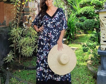 Kaftan Kleid, Maxi Kleid, Boho Kaftan, Schwarze Zierleiste, Urlaub, V Ausschnitt,Resort Wear, OSFA, Navy Schwarz, BL147, BouLaLa