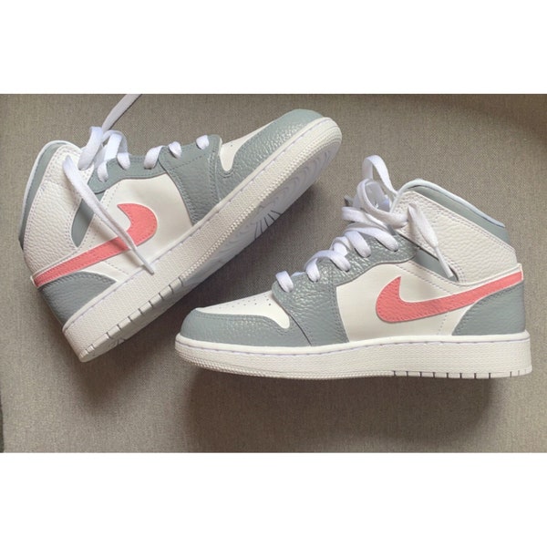 where to buy jordan 1s uk