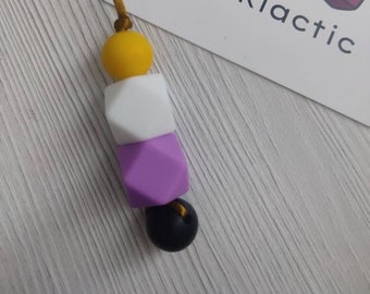 Non-Binary Pride-Dulum - Silicone necklace - Fidget necklace - Fiddle necklace -Sensory jewellery