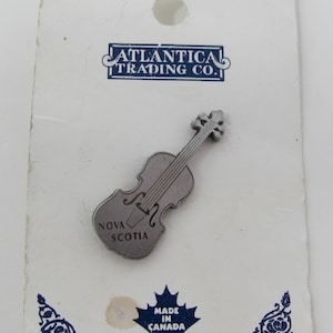 Nova Scotia Pewter Fiddle Lapel Pin on Original Display Card