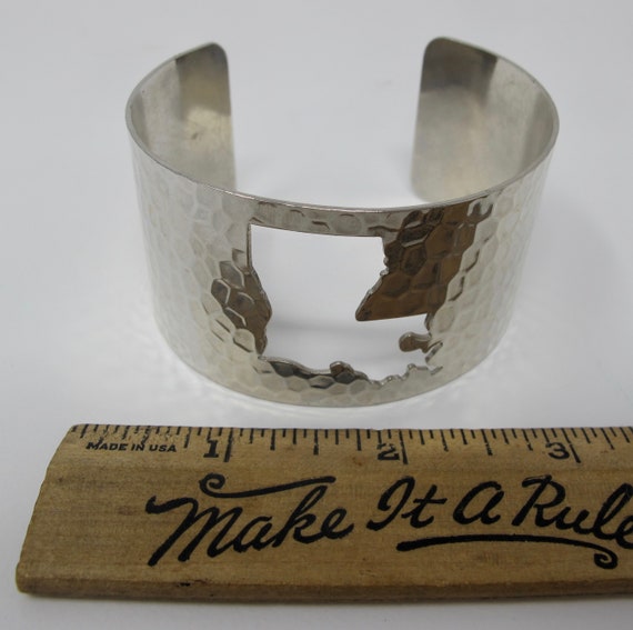 Hammered Metal Cuff Bracelet With Louisiana State… - image 6