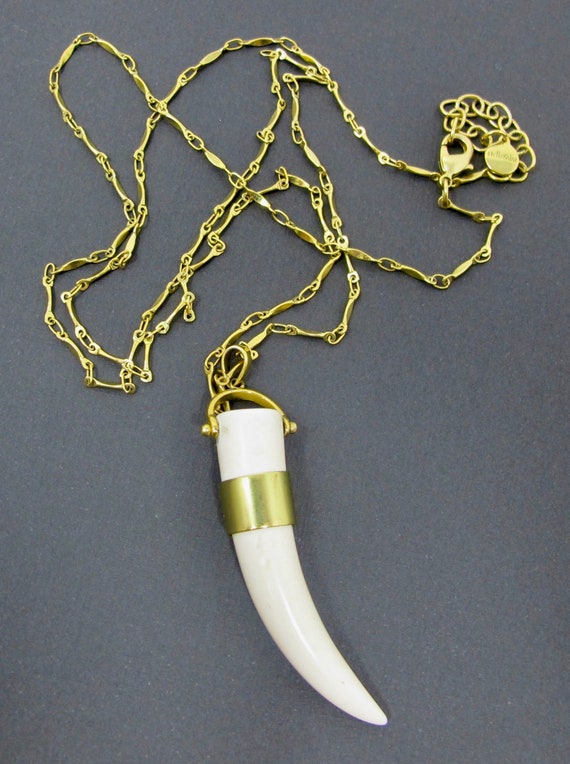 Stella & Dot Corno Lucky Horn Pendant Necklace - image 1