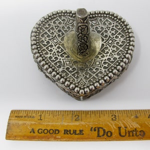 International Silver Company Silver-Plated Heart-Shaped Ring Holder image 6