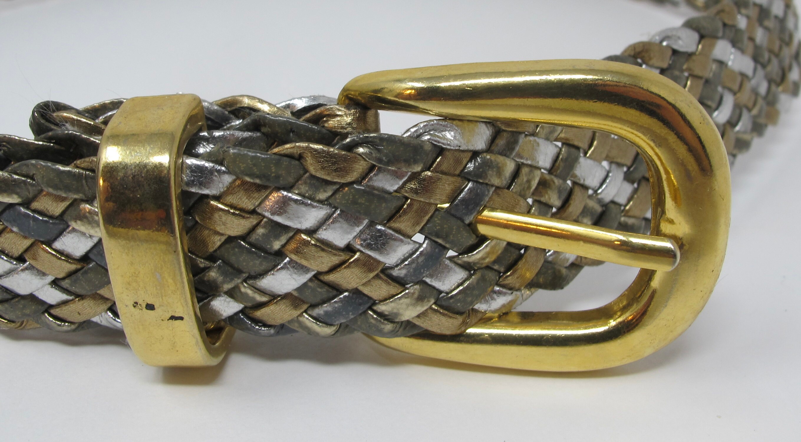 1970s Braided Silver & Gold Imitation Leather Disco Belt  display picture 1