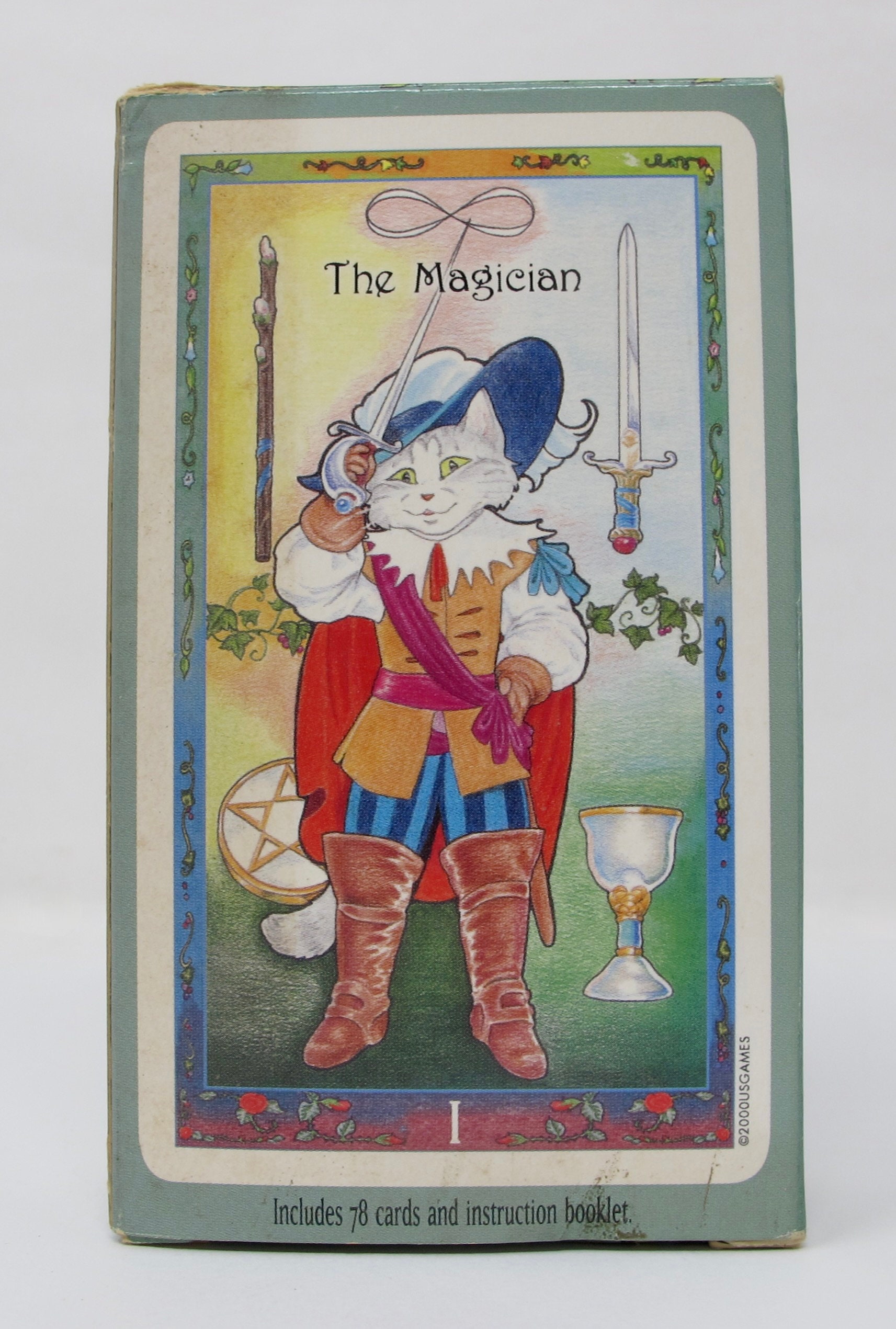 Amazon.com: Whimsical Tarot Deck: 9781572812536: Dorothy