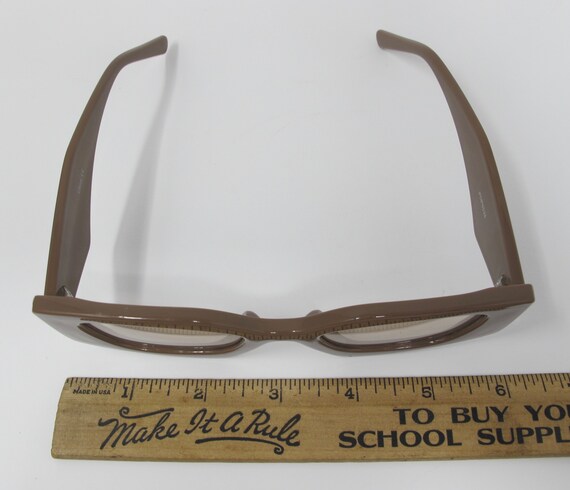 Vintage Rectangular Brown Plastic Sunglasses With… - image 7