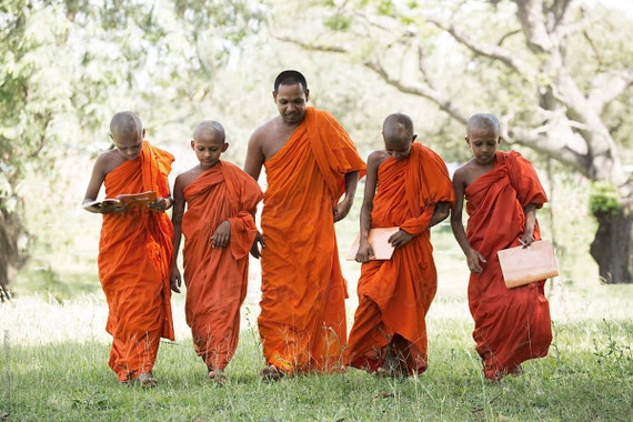 Theravada túnica de monje budista Ropa de monje Sri Lanka - Etsy España