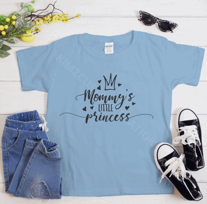 female plain t shirt