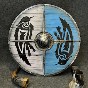 バイキングのワタリガラスの盾の壁飾り、手描きの北欧風木製盾、中世の戦士の芸術ギフト