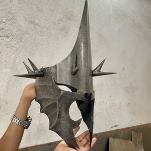 Guanti Nazgul medievali Finitura argento Guanti in acciaio Armatura medievale Guanto da uomo Armatura Abito Guanto di sfida Signore degli Anelli Armatura e guanti Regalo immagine 3