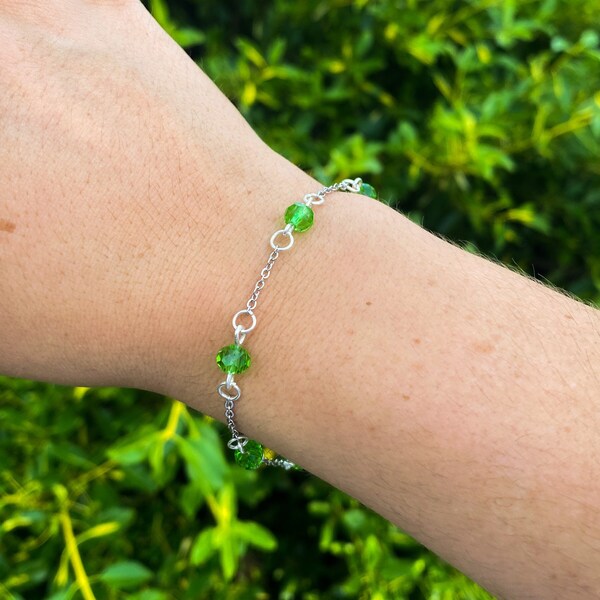 Green and Silver Wire Wrapped Bracelet | Adjustable bracelet | Handmade | Dainty Layering Bracelet | Gift for her | Silver Jewelry