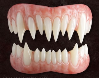 Sharp Teeth / Natural Elding Teeth / Moonstruck Effects