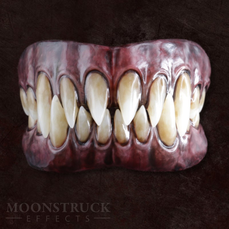 Krampus / Dents acérées / Dents démoniaques / Diable / Monstre / Dents de Saphira maudites / Effets Moononstruck