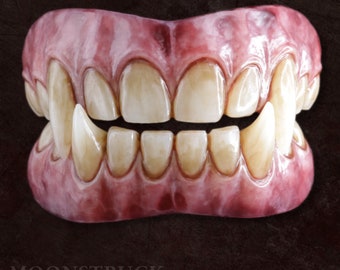 Wolf Teeth / Sharp Teeth / Werewolf / Animal /Vampire /Teeth / Feral Fenrir Teeth / Moonstruck Effects