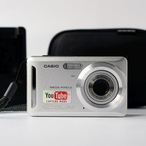Vintage Casio Exilim EX-S6 Compact Point-and-shoot CCD