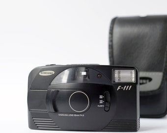 Samsung F-111 Quartz Date camera 35mm film compact point and shoot