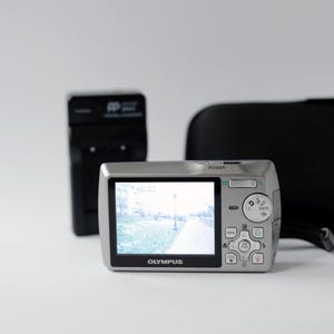 Appareil Photo Numérique Compact Olympus Mju 700 (µ[mju:]-II) - Dans Sa Boîte, Ouvert Jamais Utilisé