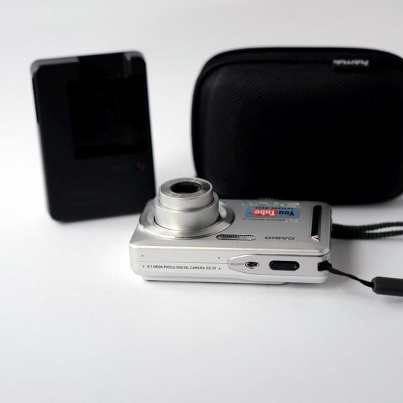 Casio Exilim Zoom EX-Z9 Digital Compact Camera - Etsy