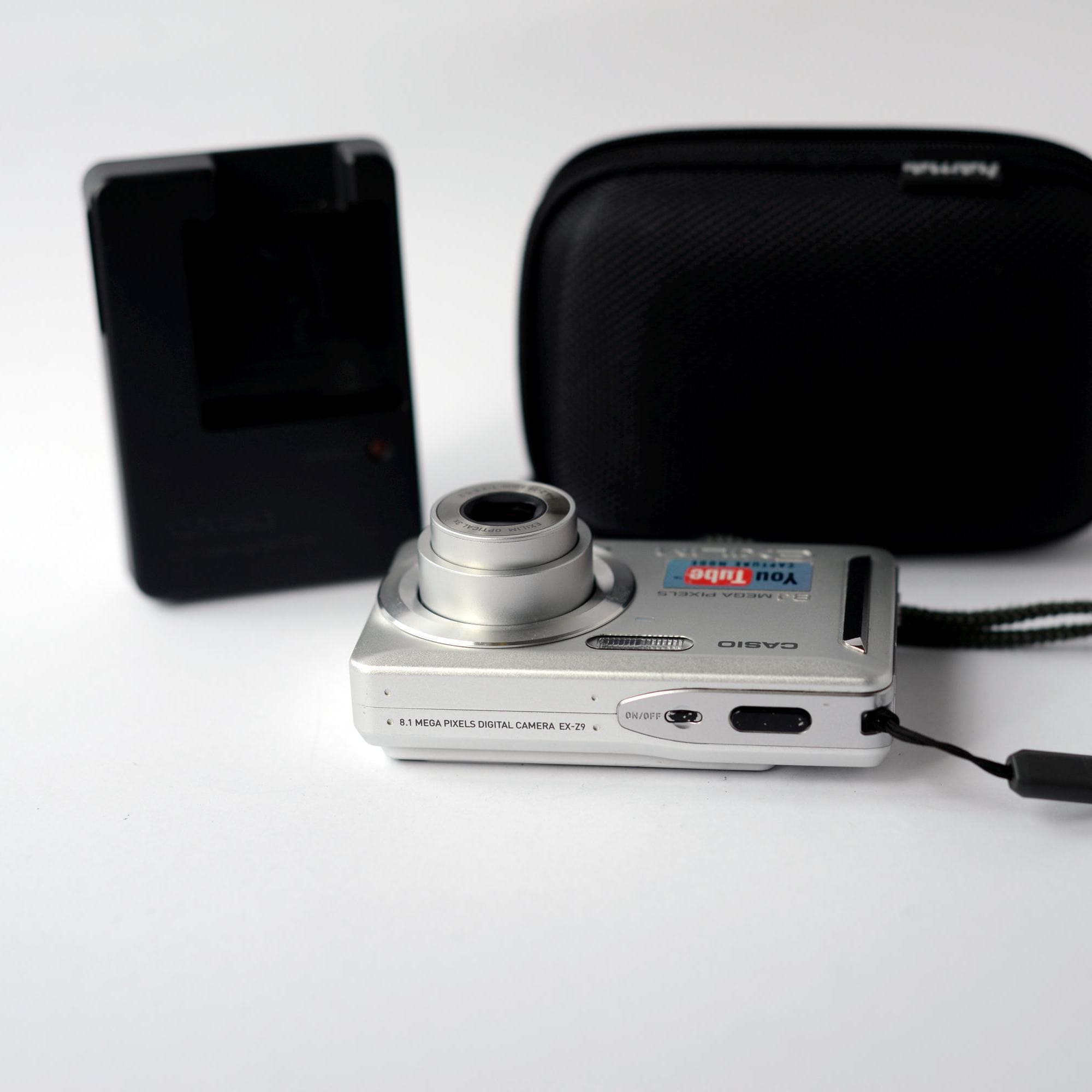 Casio Exilim Zoom EX-Z9 Digital Compact Camera - Etsy