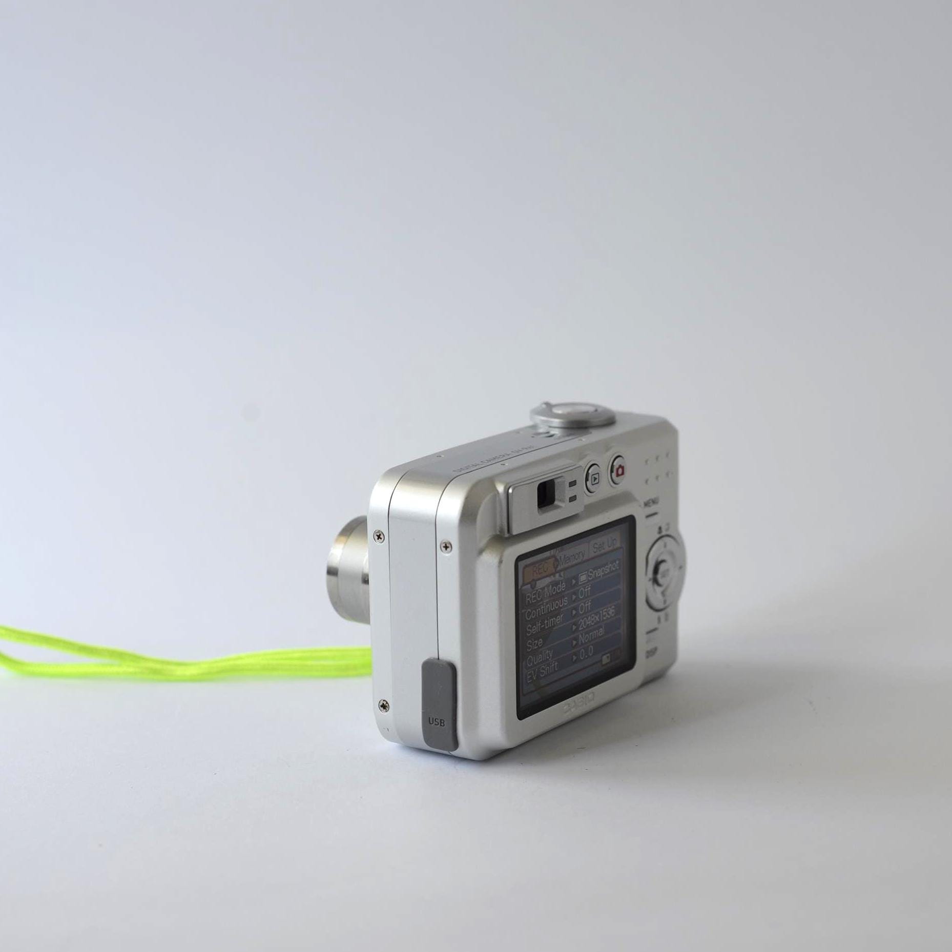 CASIO QV-R61 Digital Compact Camera With 6.0 Mega Pixels - Etsy