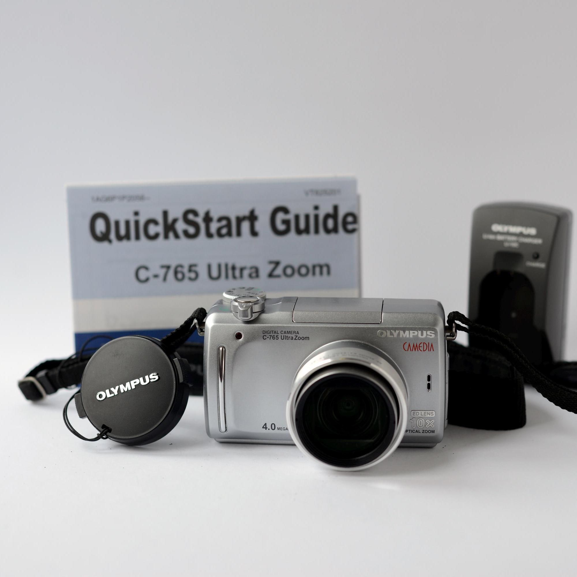 Vintage Digital Compact Camera Olympus Camedia C-765 With 4.2 Mega