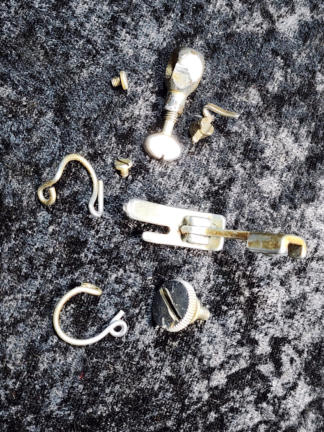 Original Singer 301 Sewing Machine Thumb Screw, Thread Guide, Pressure ...