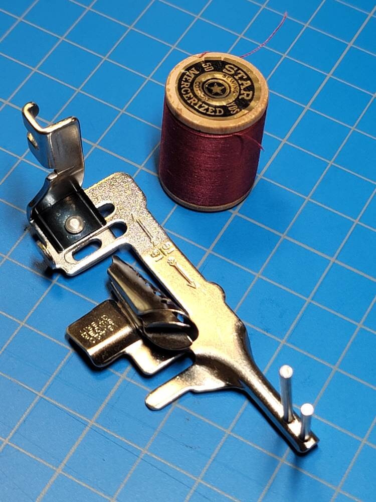 Sewing Sewing & Fiber Vtg 40's Singer 301 Blackside Adjustable ROLLED