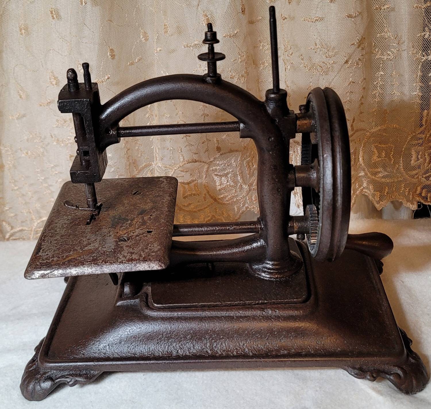 Machine à Coudre à Chaîne Express Guhl & Harbeck‘s Original – Vintage, Fonctionne