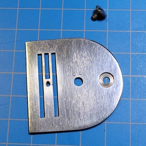 Improved Eldredge, Graybar Rotary, Western Electric Sewing Machine Needle Throat Plate Feed Dog Cover