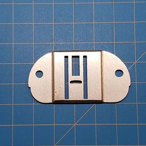 Vintage Original Singer Sewing Machine Free Motion Darning Needle Plate Cover 171138