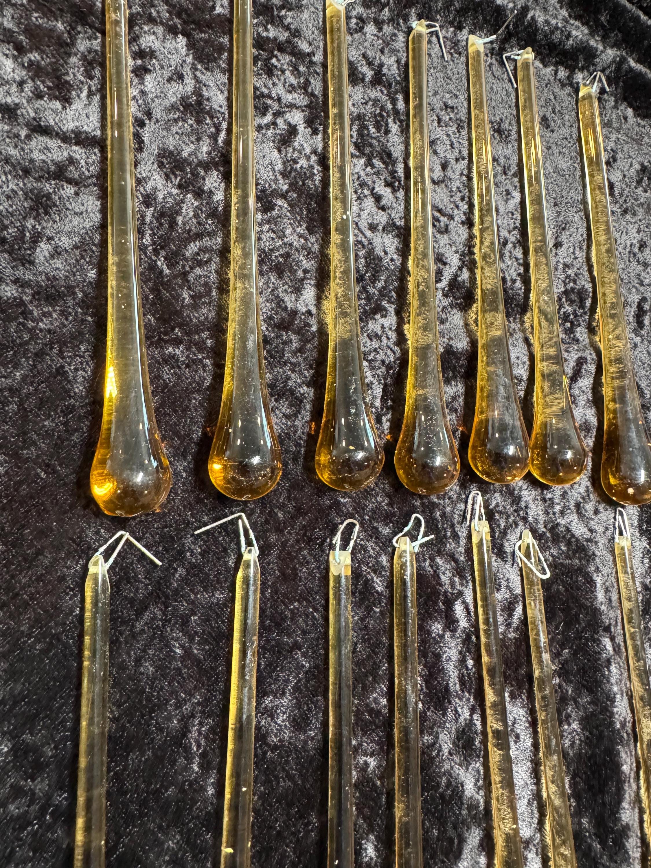 Coppia Di Lampade A Sospensione In Ottone E Cristalli Molati, Mod. 2258 - Foto 3