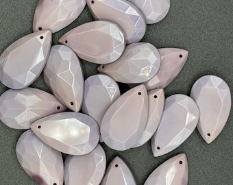 Vintage Deadstock Lot of 22 Opaque Light Purple Glass Faceted TearDrop Chandelier Candle Prisms