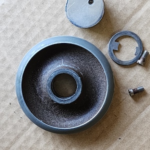 Montgomery Ward Model 30 Sewing Machine Hand Wheel Washer Screw Lot#2