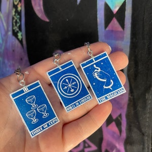 Tarot card Keychains | wheel of fortune keychain | three of cups keychain | the magician keychain