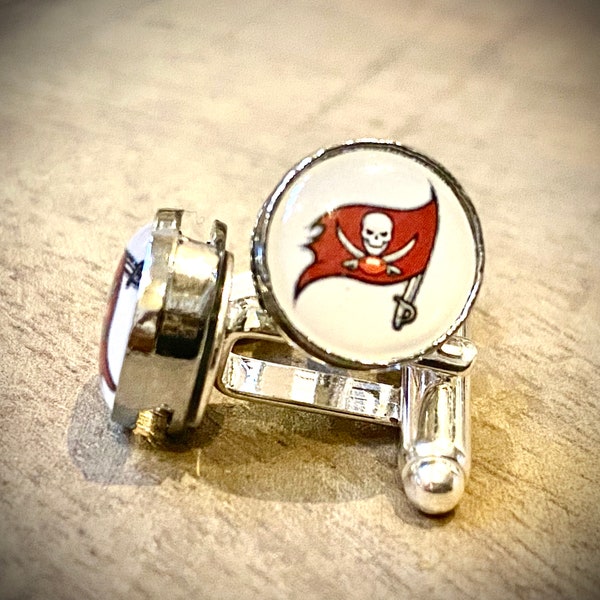 Unique Cuff Links for Men and Women - NFL, MLB, Designer and Miscellaneous