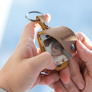 Personalized Photo Keychain for Father's Day, Gift from daughter, Gift for dad from kids, Gift from wife,Picture engraved keychain,