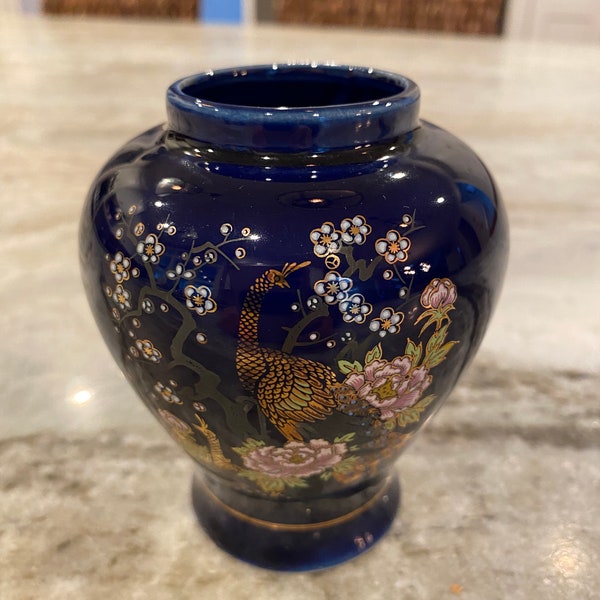 Porcelain chinoiserie vase with peacocks and peonies