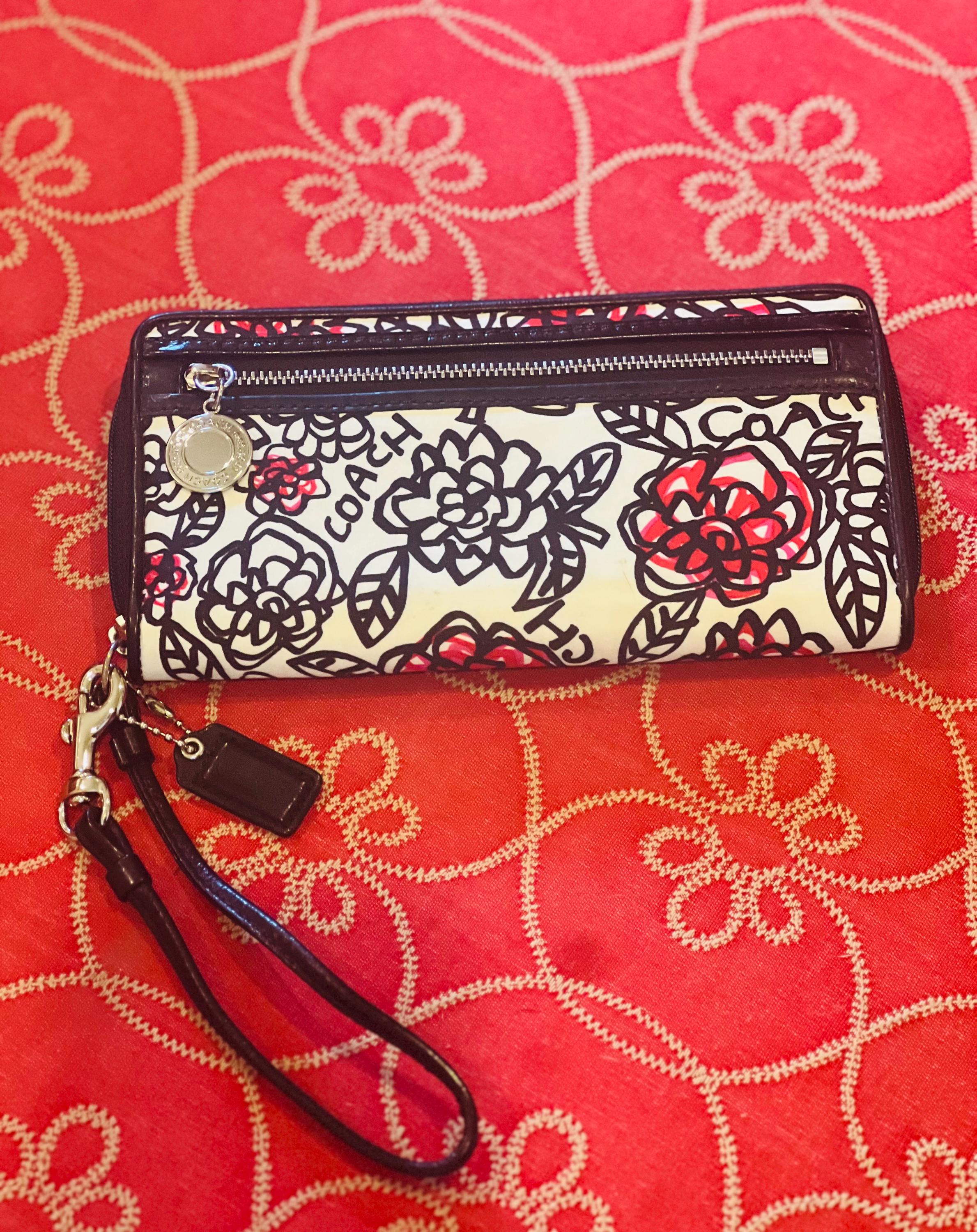 Coach Poppy Wallet - Etsy Canada