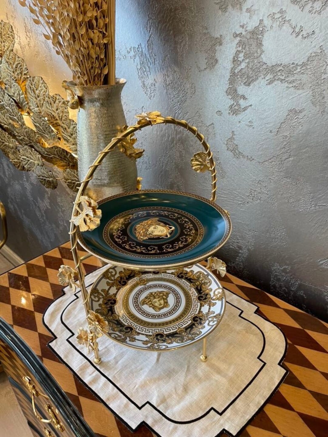 2tiers Stand Where You Can Present Your Dinner Plates 2 Tiers Dinner