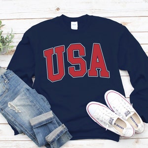 USA College Sweatshirt, Classic Style USA Sweater, Cool Comfort Crewneck