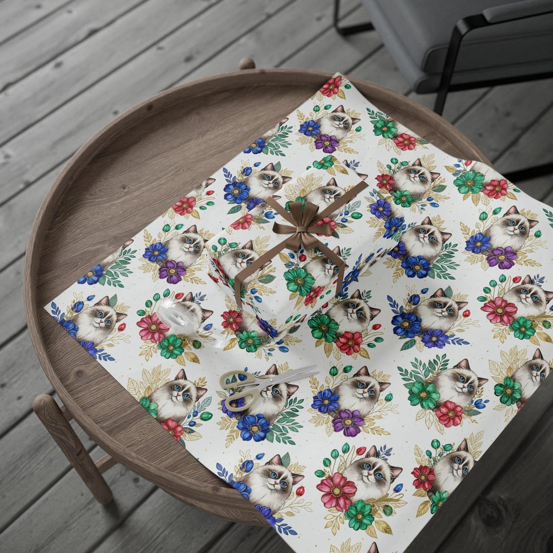 Elegant Luxury Ragdoll Wrapping Paper, Seamless Floral Ragdoll Pattern ...