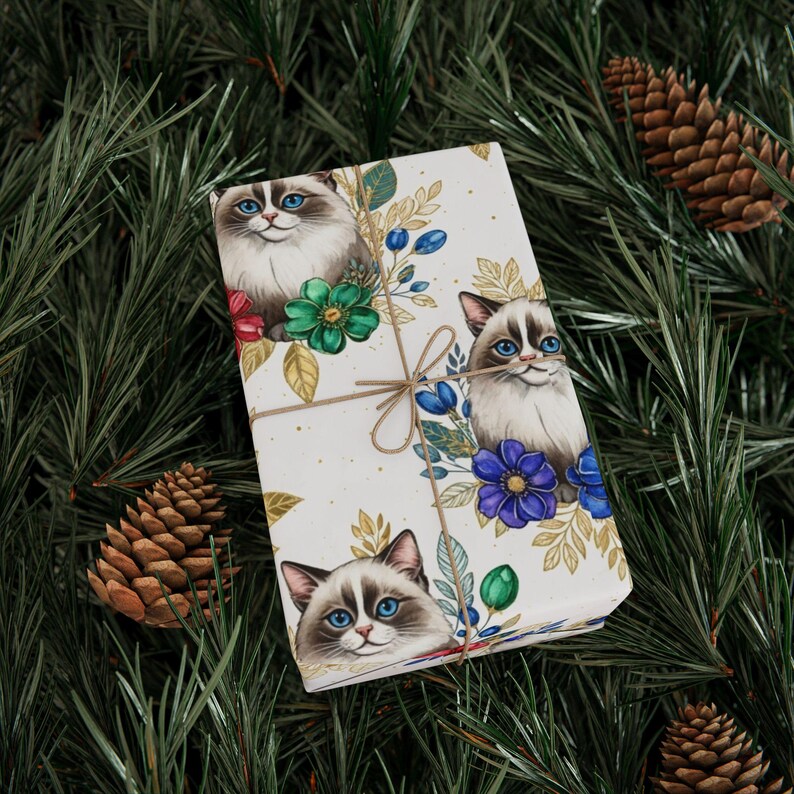 Elegant Luxury Ragdoll Wrapping Paper, Seamless Floral Ragdoll Pattern ...