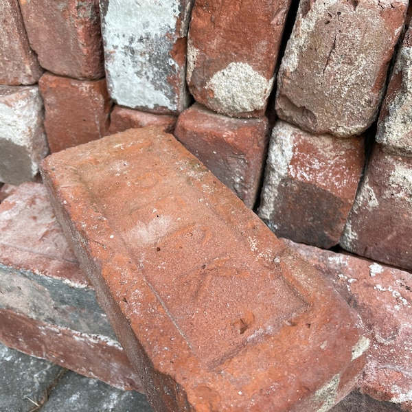 Vintage Reclaimed Brick “common brick”