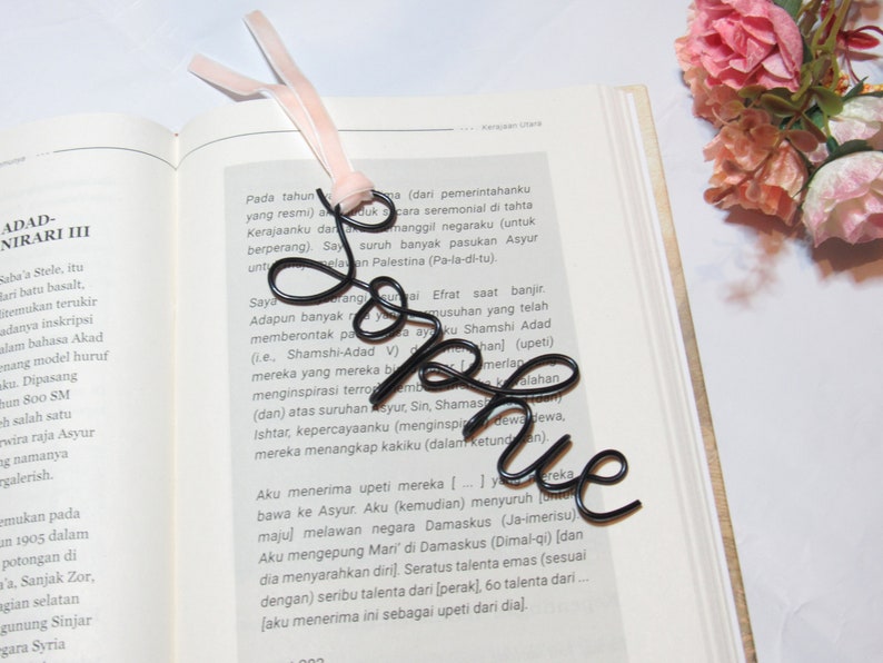 Personalised bookmark custom name wire words, unique bookmarks teacher gifts for teacher book lovers, metal custom bookmarks gifts for her image 9