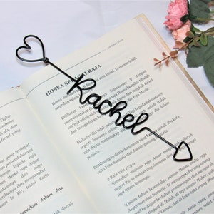 Personalised name wire bookmark, custom cute metal bookmark wire words, book lovers valentines day gift for him or boyfriend or girlfriend image 1