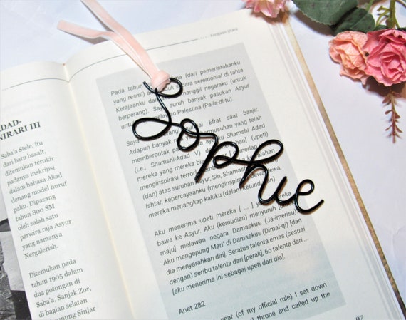 Personalised bookmark custom name wire words, unique bookmarks teacher gifts for teacher book lovers, metal custom bookmarks gifts for her