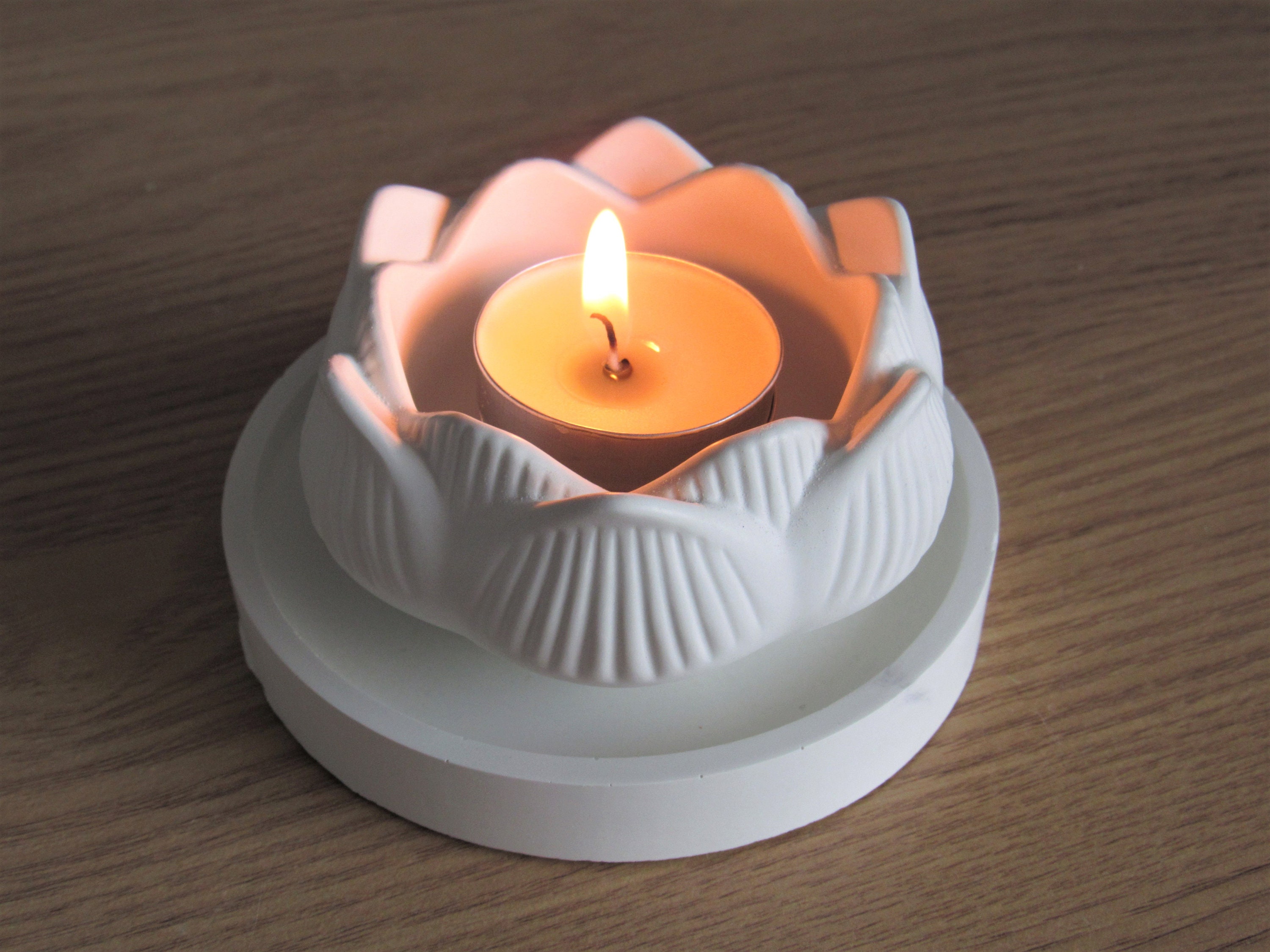 Decorative Concrete Lotus Tealight Candle Holder With Round Tray ...