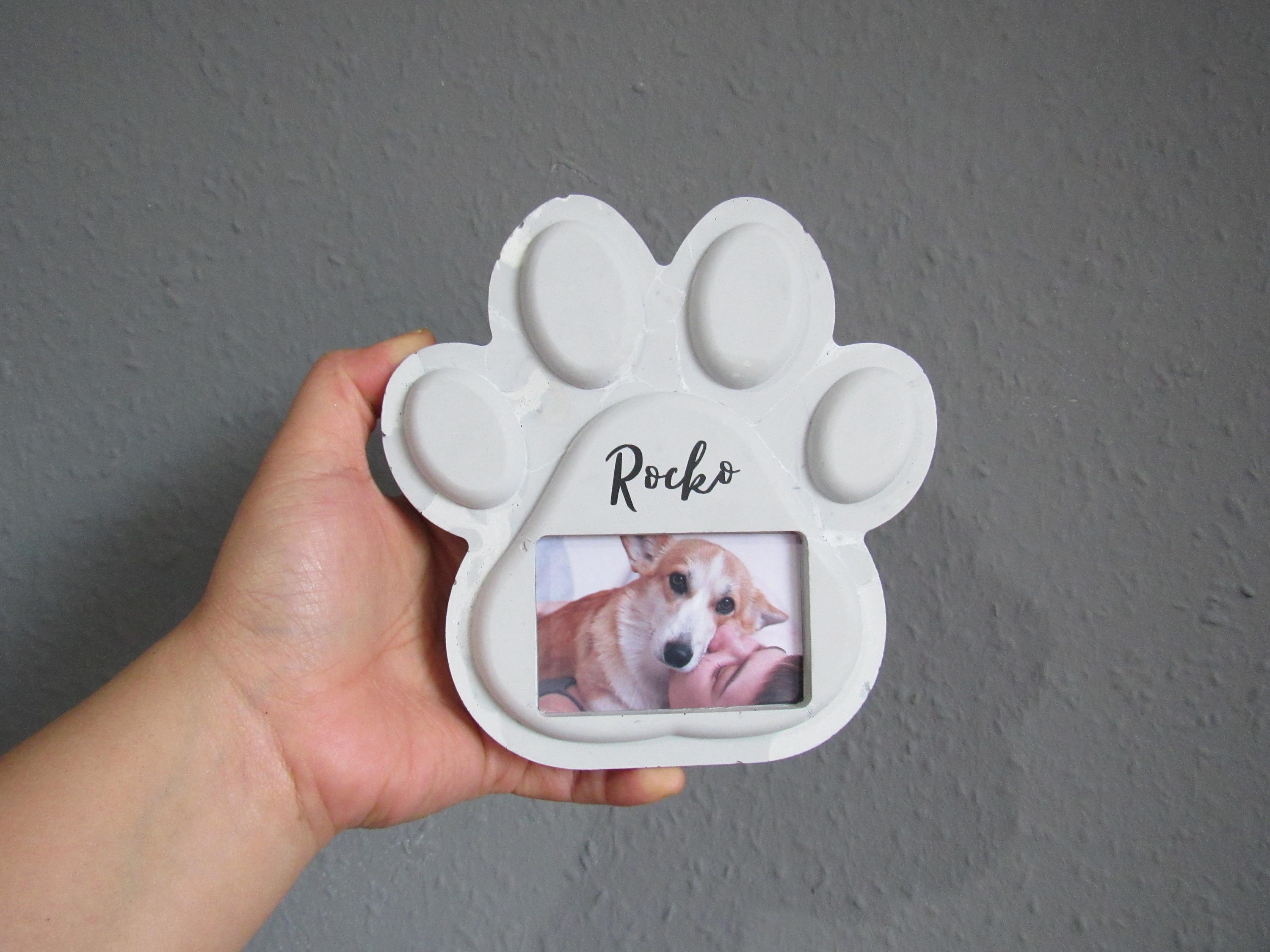 Dog Paw Pet Memorial Gift Pet's Photo Holder Keepsake Concrete Paw ...
